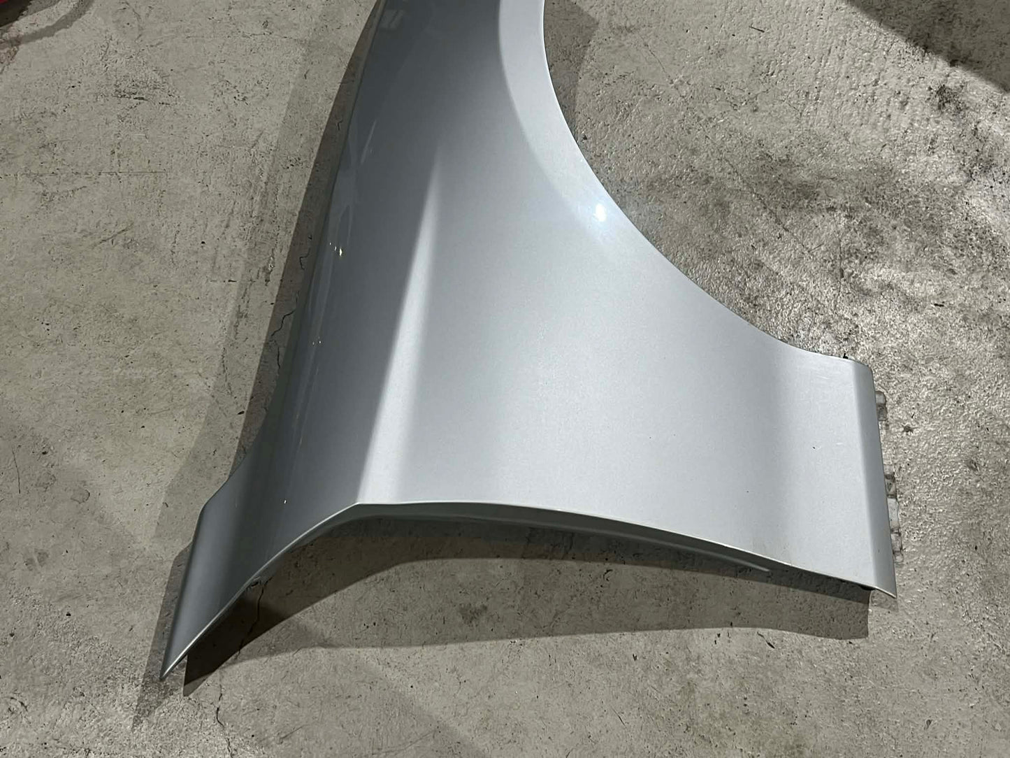 BMW 1 2 SERIES F20 F22 F23 DRIVERS SIDE FRONT RHS RIGHT GUARD SILVER 41007284646 2010-2021 - LRI Autoparts