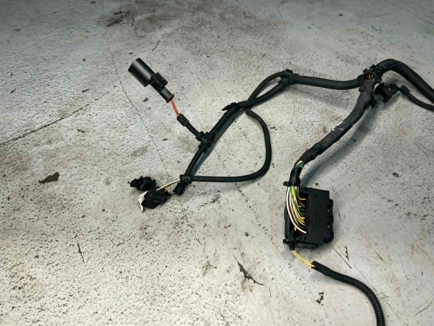 BMW F10 / F20 / F30 N20 Engine Wiring Harness Sensor System Module 2 - 7641661 - LRI Autoparts