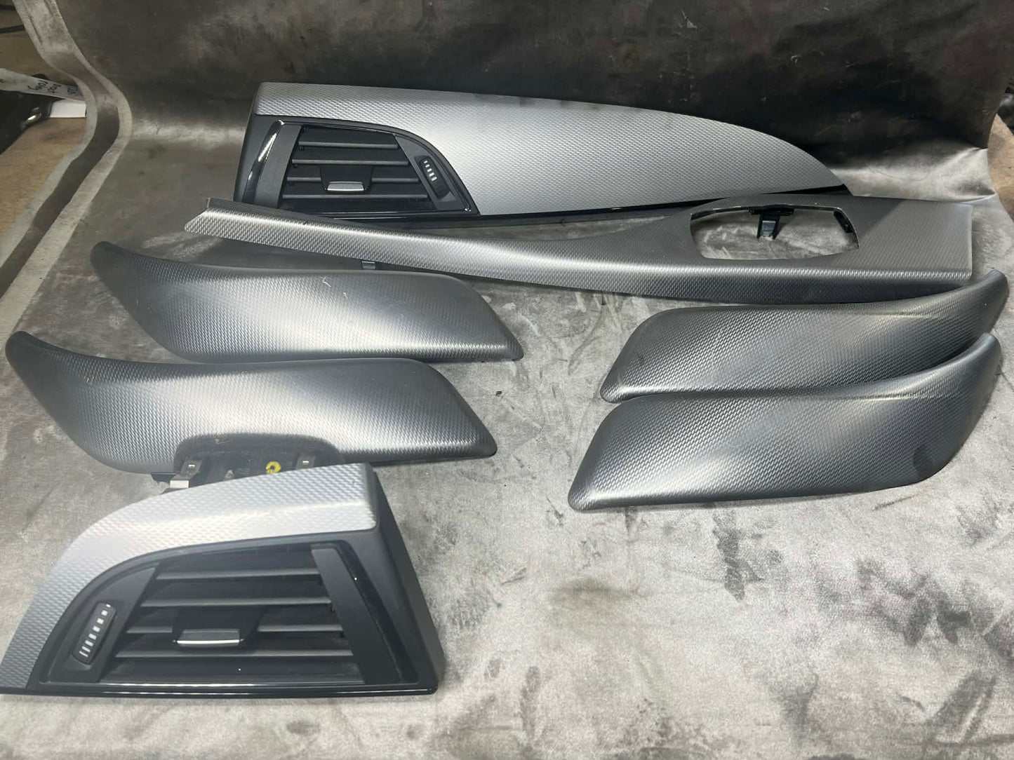 BMW 1 2 SERIES F20 F22 TRIM SET SATIN SILVER ALUMINIUM HEXAGON 2010-2016