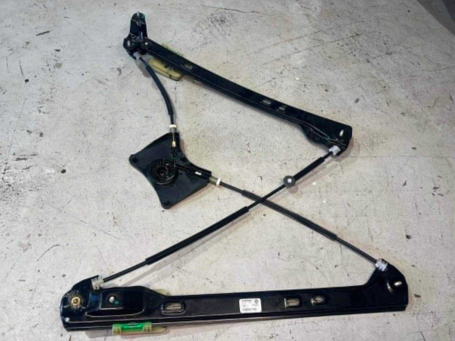 2GS837462 FRONT RIGHT