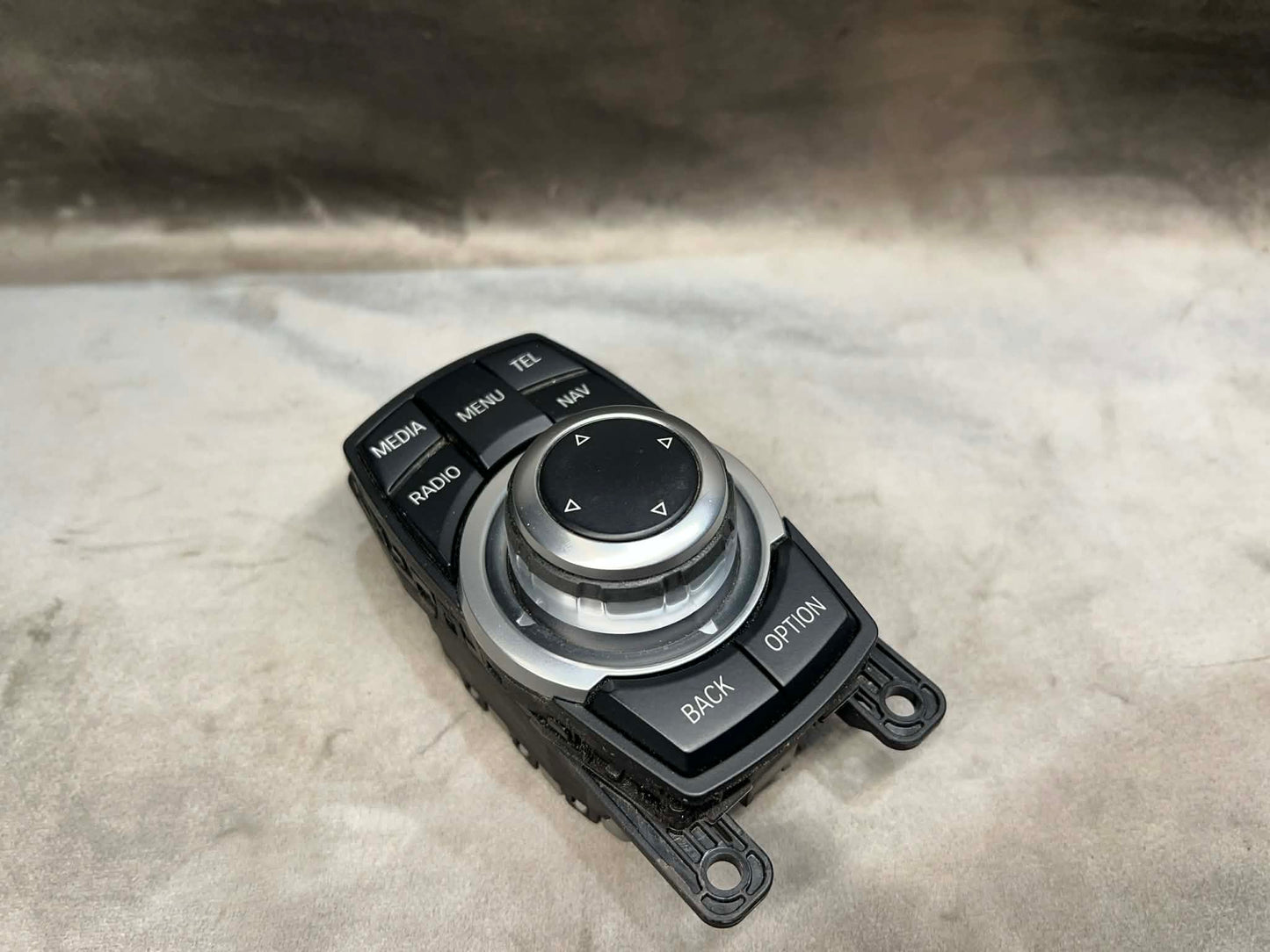 BMW F SERIES 1 3 5 CIC IDRIVE CONTROLLER