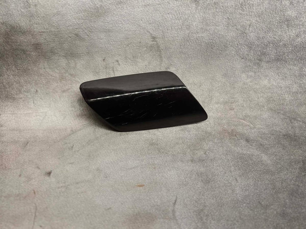 BMW E92 E93 LCI Headlight Washer Cover - Right Side 61677253394
