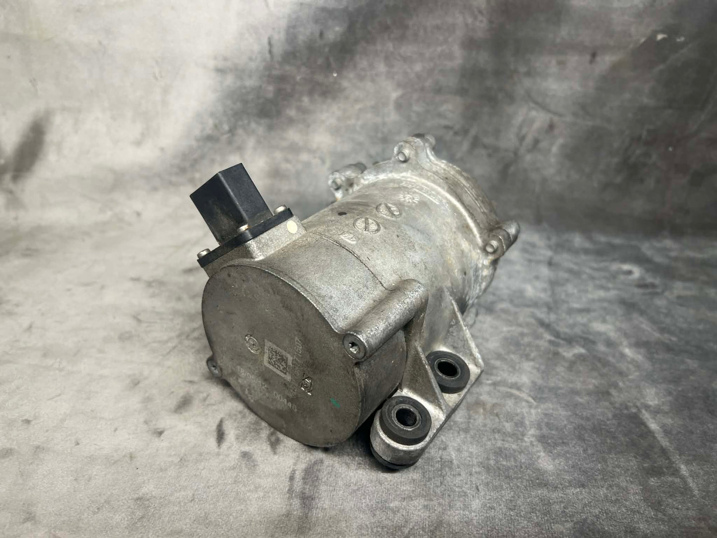 BMW N20 Electric Engine Water Pump - 11517597715