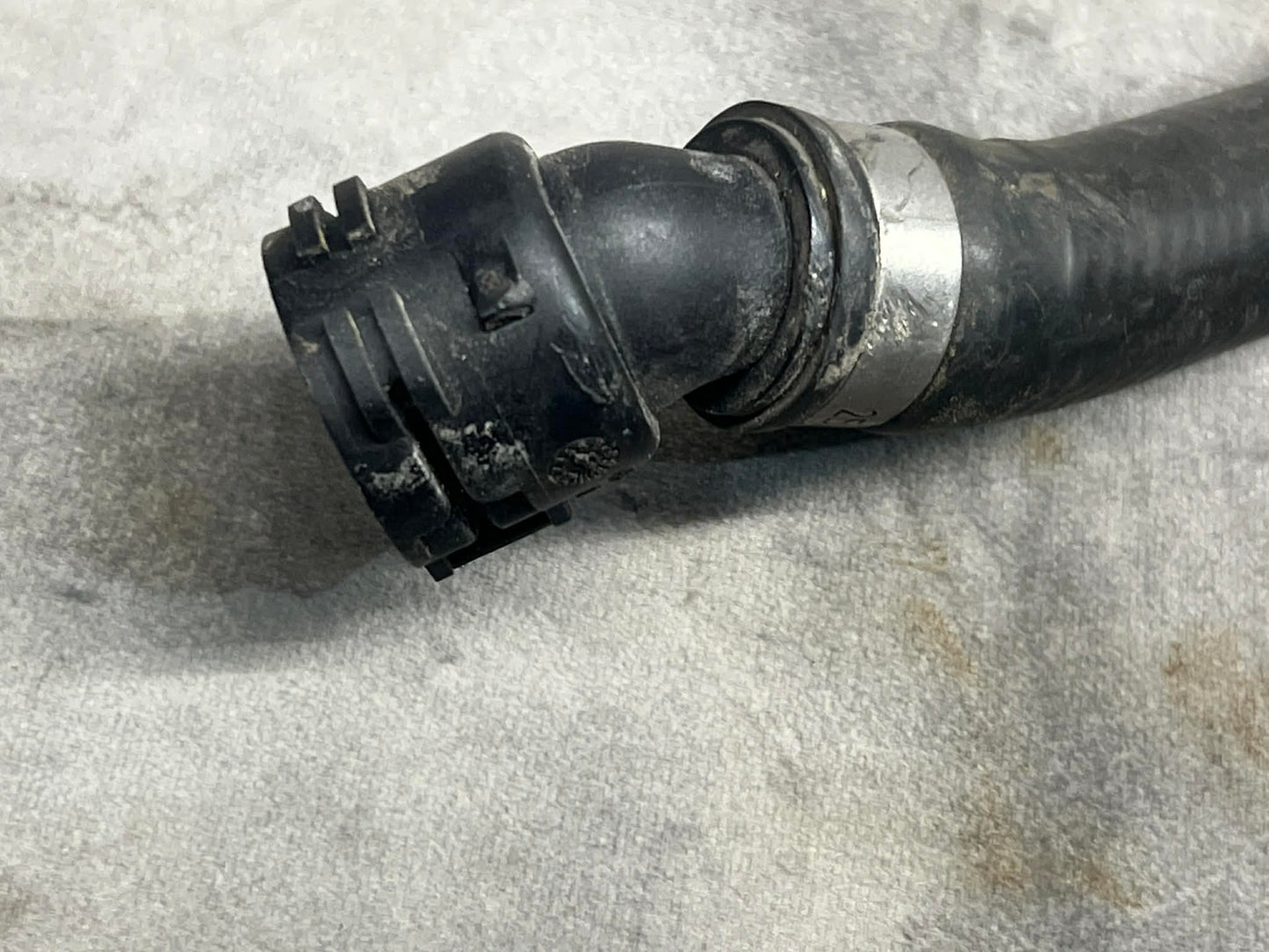 BMW F22 F30 F32 Auxiliary Radiator Coolant Hose - 17127596841