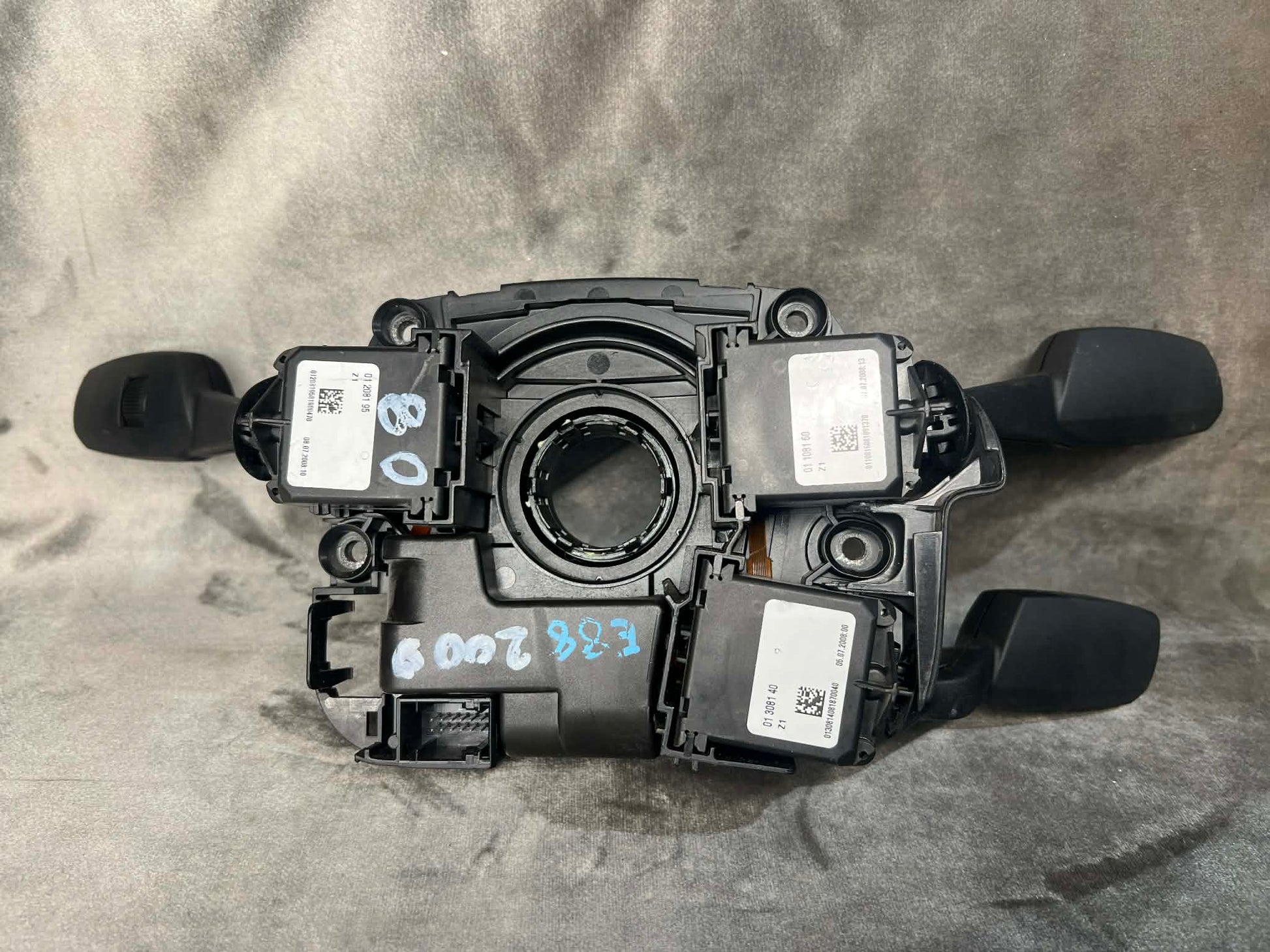 BMW 1 3 SERIES E82 E87 E88 E90 E92 STEERING ANGLE SENSOR CLOCK SPRING 9123041 - LRI Autoparts