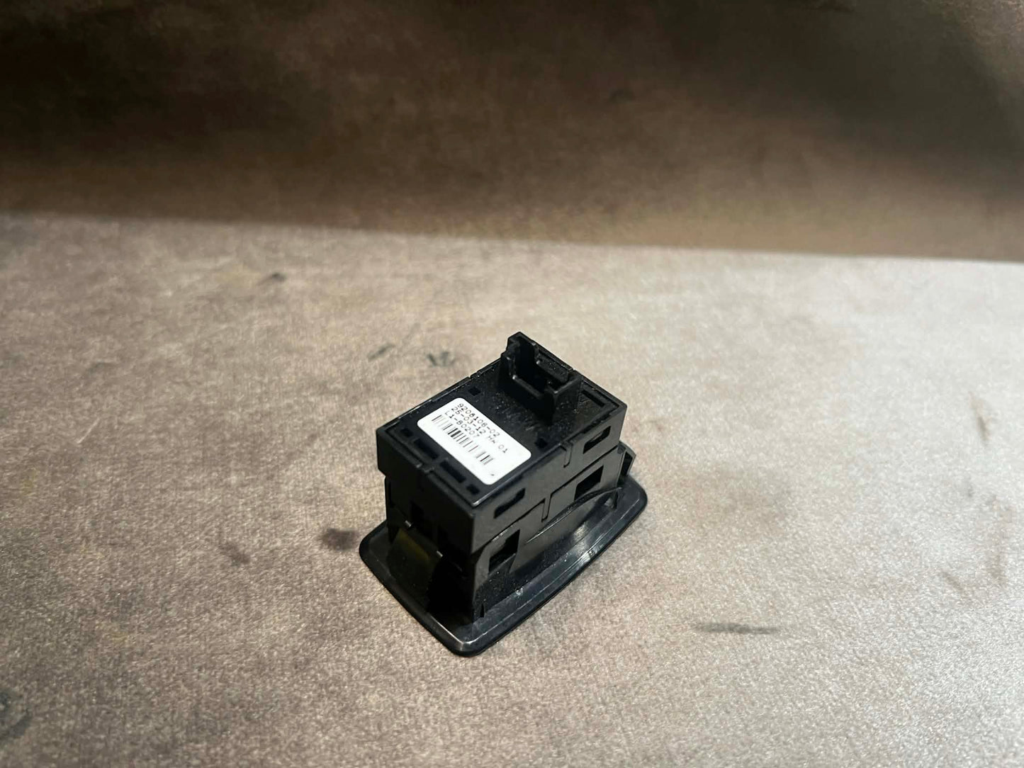 BMW 1 3 X F-SERIES REAR WINDOW SWITCH 9208106
