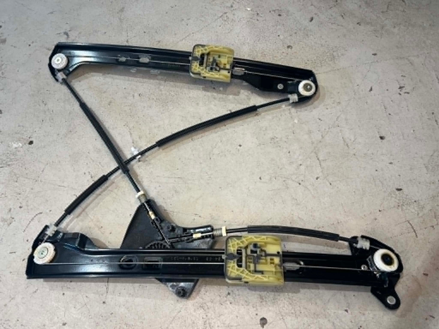 2GS837461 FRONT LEFT