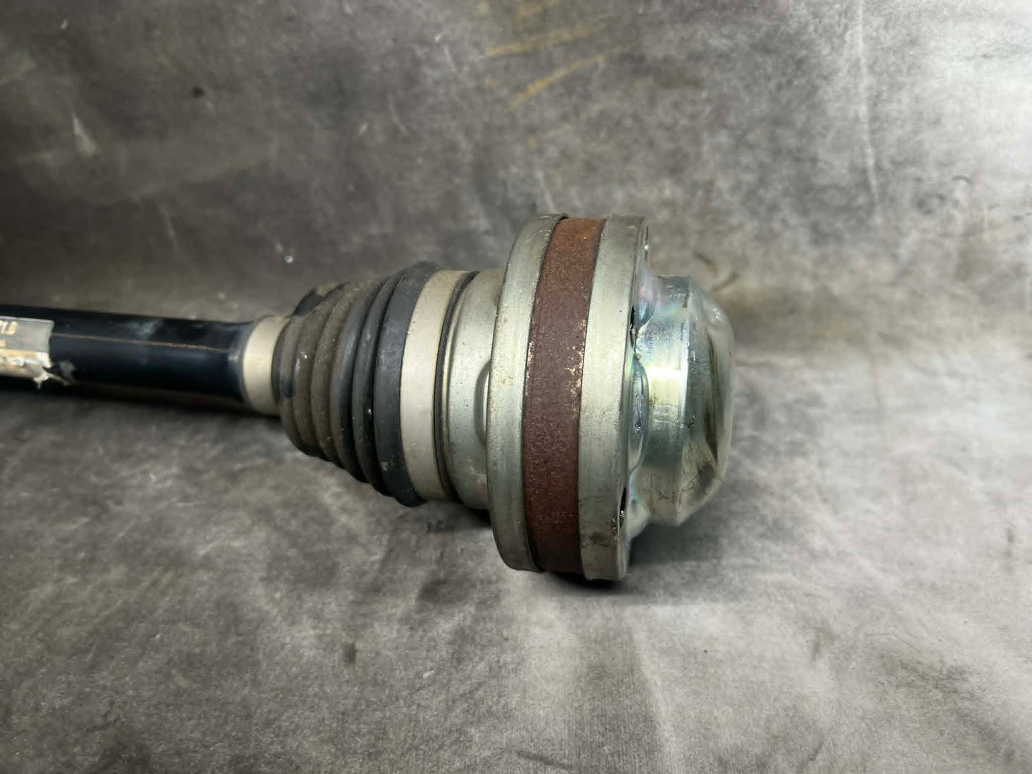 VW CADDY 1.6 2010-2015 DRIVE SHAFT LEFT 2K3407271B