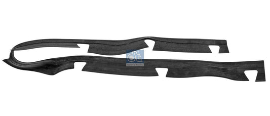 Mercedes-Benz Wheel Arch Trim (OEM 347 881 5194) Heavy Truck