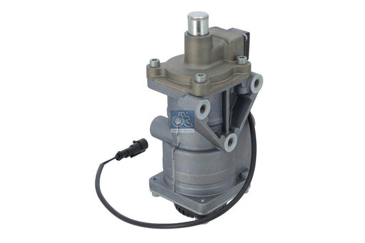 Iveco Brake Valve, Service Brake (OEM 5 0038 2823) Heavy Truck — view 2