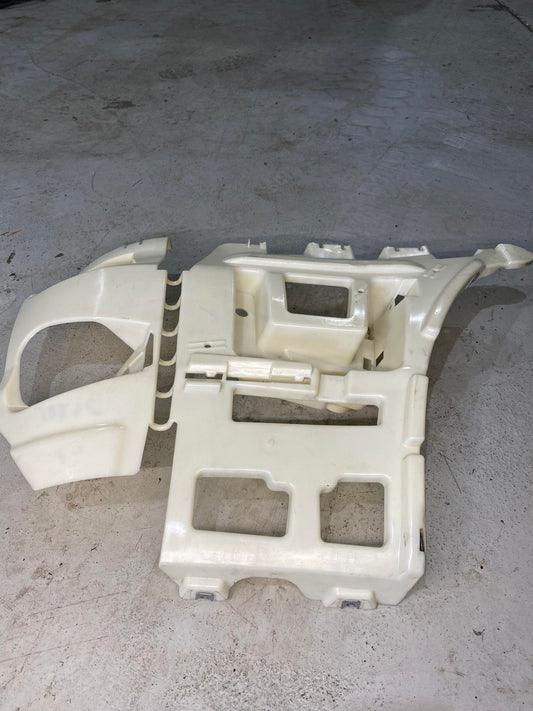 BMW 1 SERIES E82 E88 REAR RIGHT BUMPER BRACKET 8045508