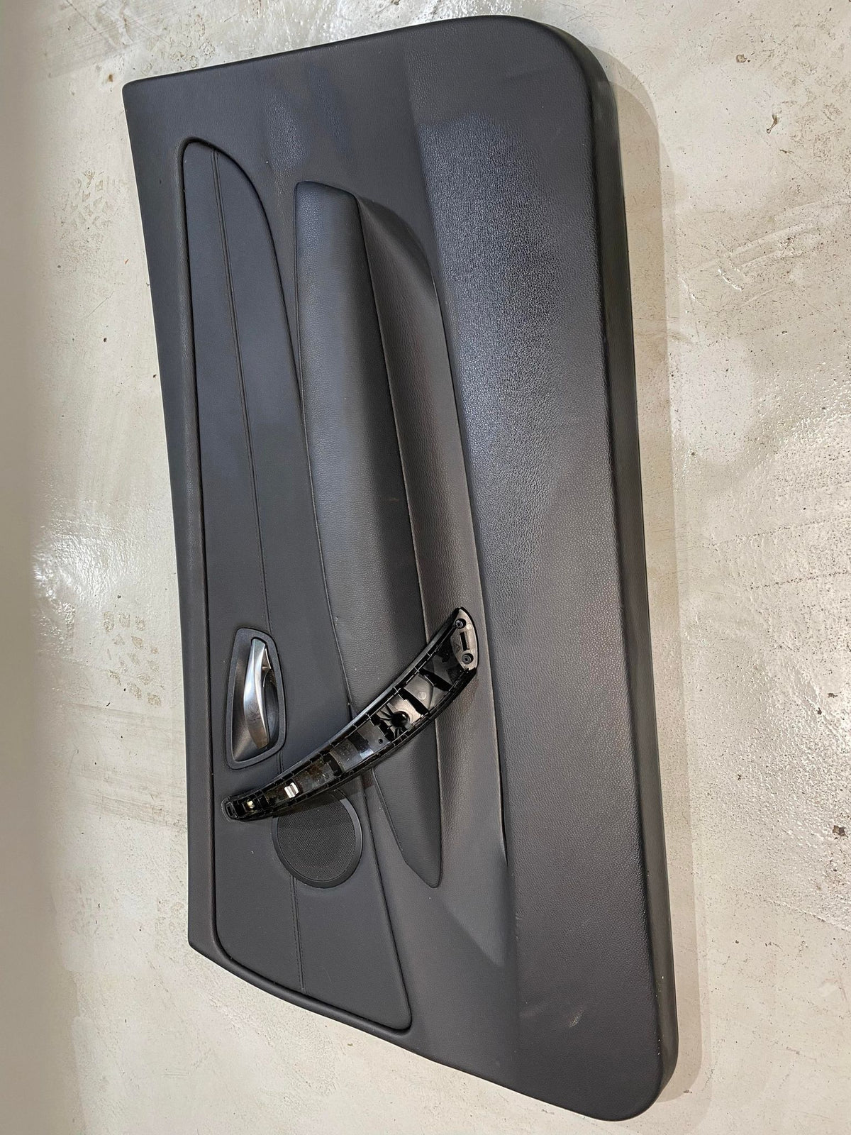 BMW 1 SERIES E82 E88 FRONT RIGHT DRIVERS DOOR CARD