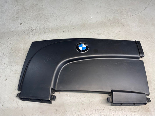 BMW 1 SERIES E82 E87 E88 N46 AIR SUCTION HOOD 7561929