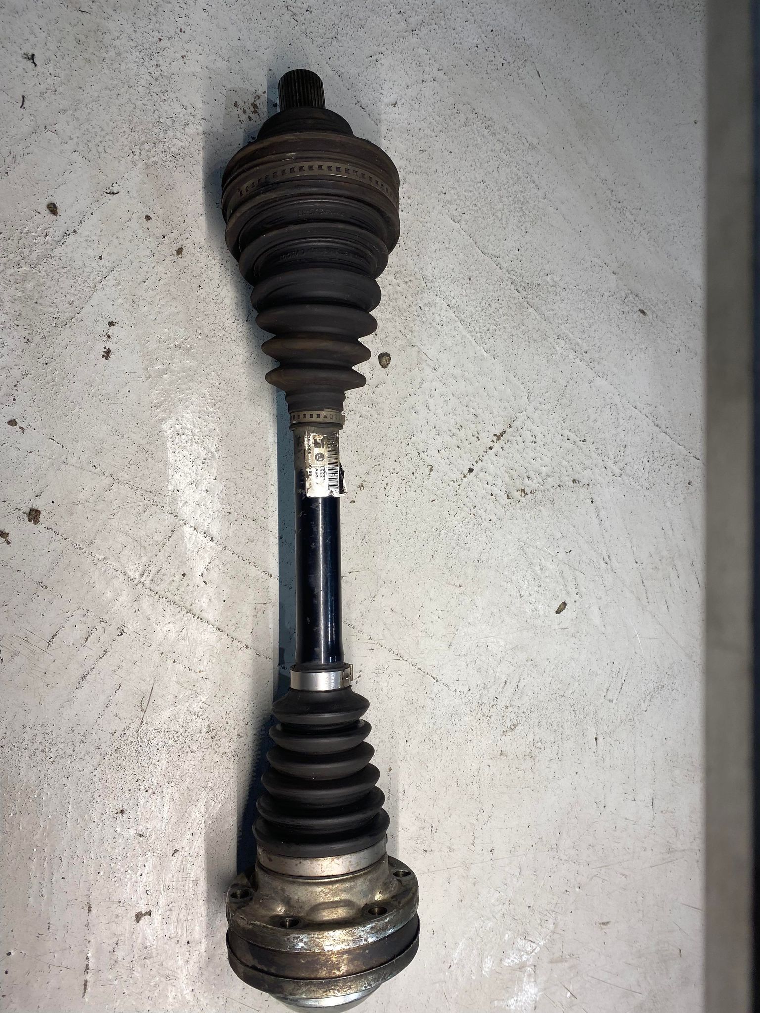 AUDI VW GOLF CADDY A3 PASSAT LHS LEFT PASSENGER DRIVE SHAFT 2K0407271 ...