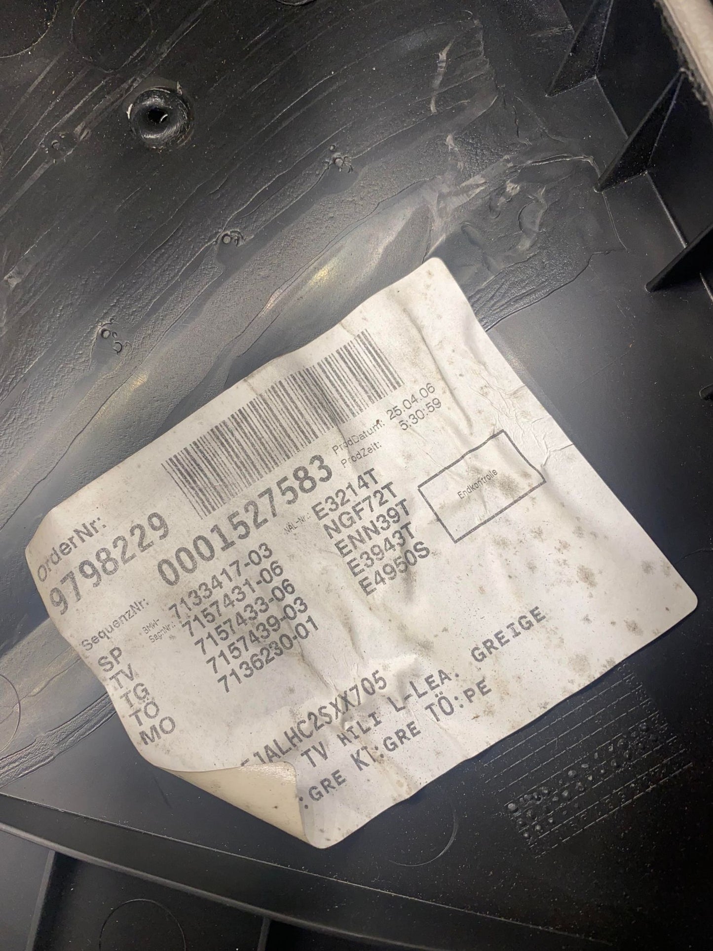 BMW 1 SERIES E87 PRE LCI REAR LEFT DOOR CARD BEIGE