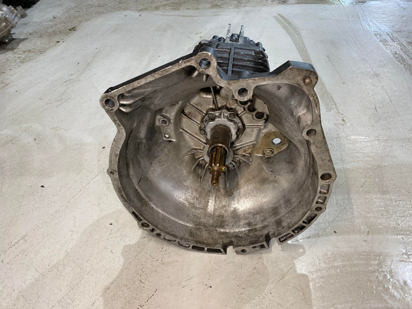 BMW 3 SERIES E21 E30 2002 GETRAG 240G M10 5 SPEED MANUAL GEARBOX