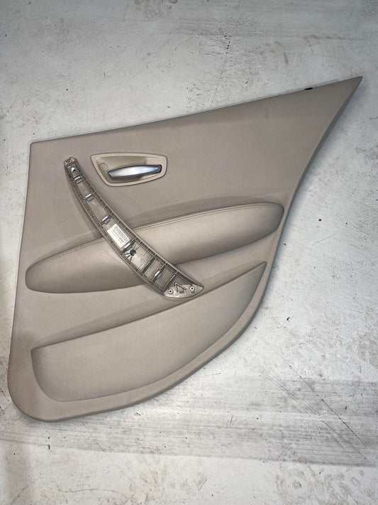BMW 1 SERIES E87 PRE LCI REAR RIGHT DOOR CARD BEIGE