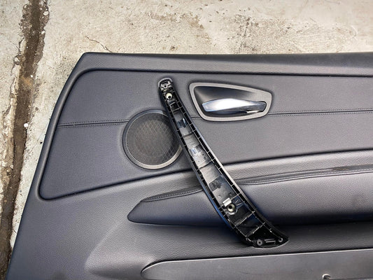 BMW 1 SERIES E82 E88 FRONT RIGHT DRIVERS DOOR CARD
