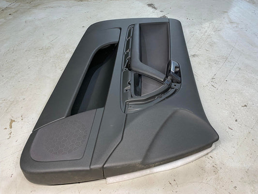 AUDI A3 8P FRONT LEFT PASSNEGER DOOR CARD
