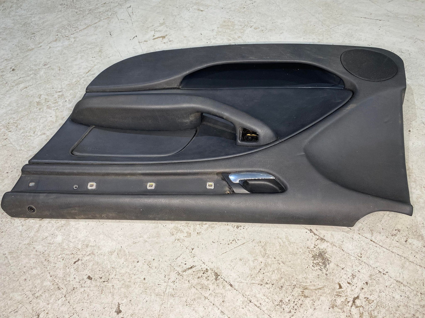 BMW 3 SERIES E46 FRONT RIGHT DRIVERS DOOR CARD