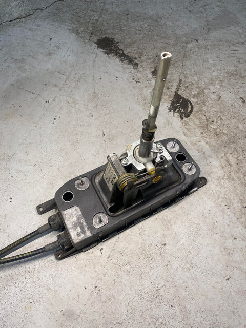 VW CADDY MECHANICAL GEAR LEVER 1T0711049AD