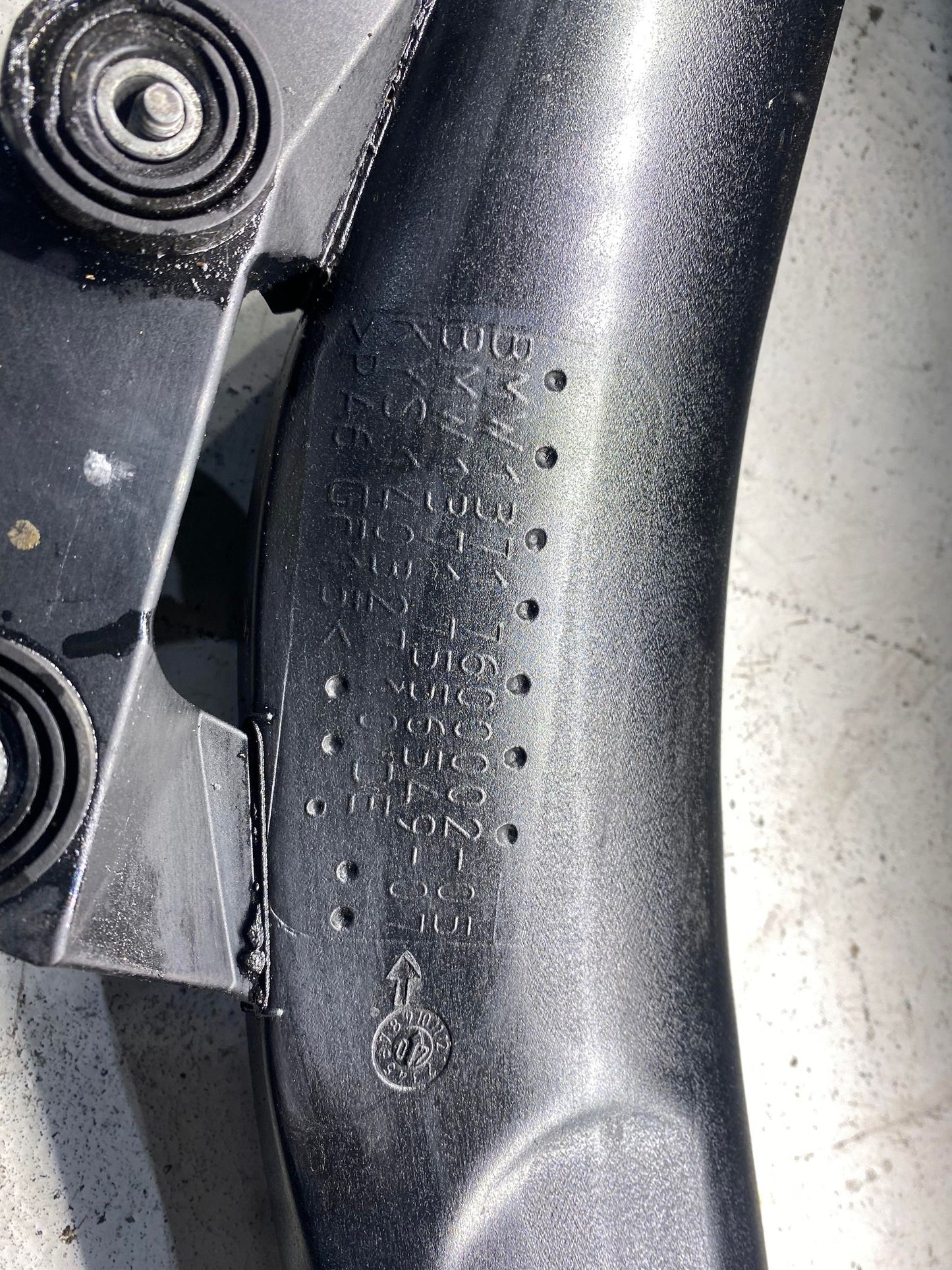 BMW 1 3 SERIES 135 335 N54 AIR INTAKE PIPE 7556549