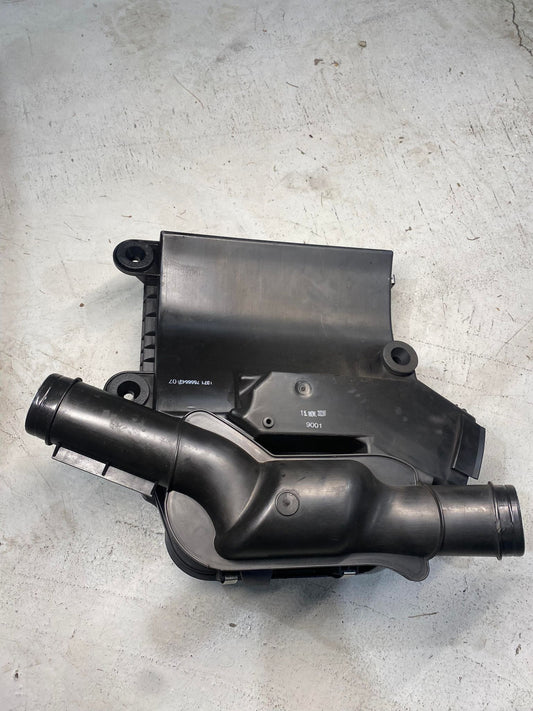 BMW 1 3 SERIES N54 135I 335I AIR INTAKE 7556547