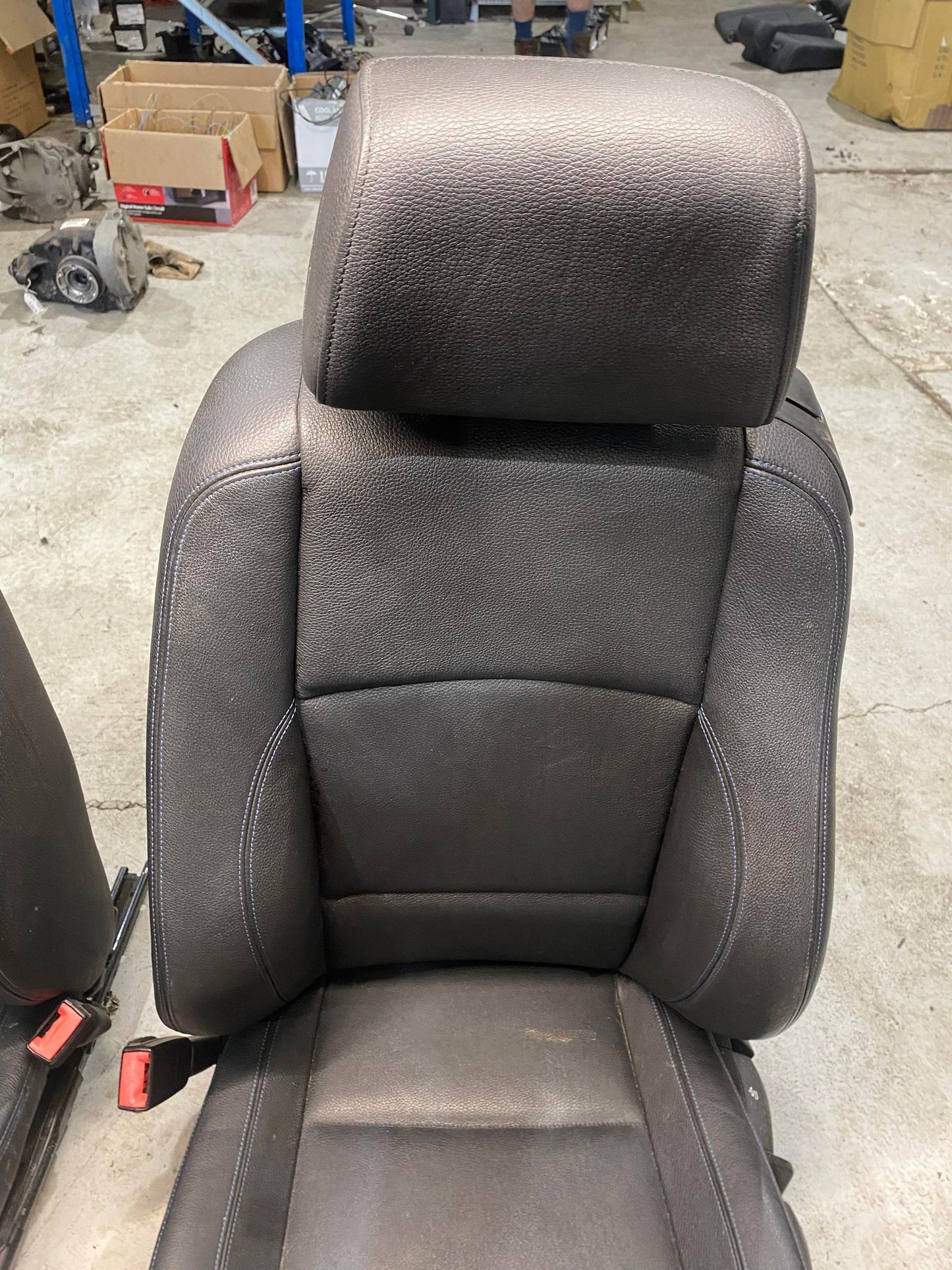 BMW 1 SERIES E82 E88 M-SPORT FRONT SEAT SET INDIVIDUAL BLUE
