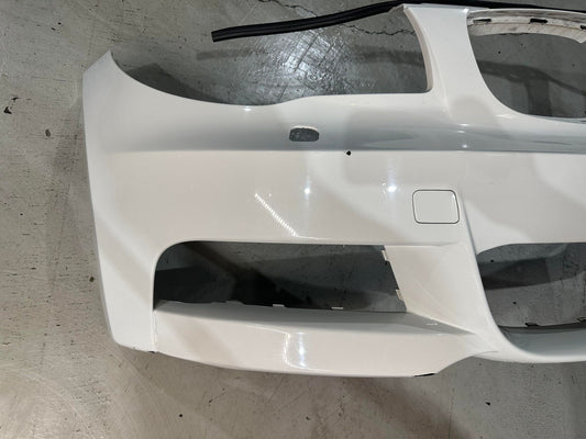 BMW 1 SERIES E82 E87 E88 M-SPORT FRONT BUMPER 8052108 ALPINWEISS 3 (300)