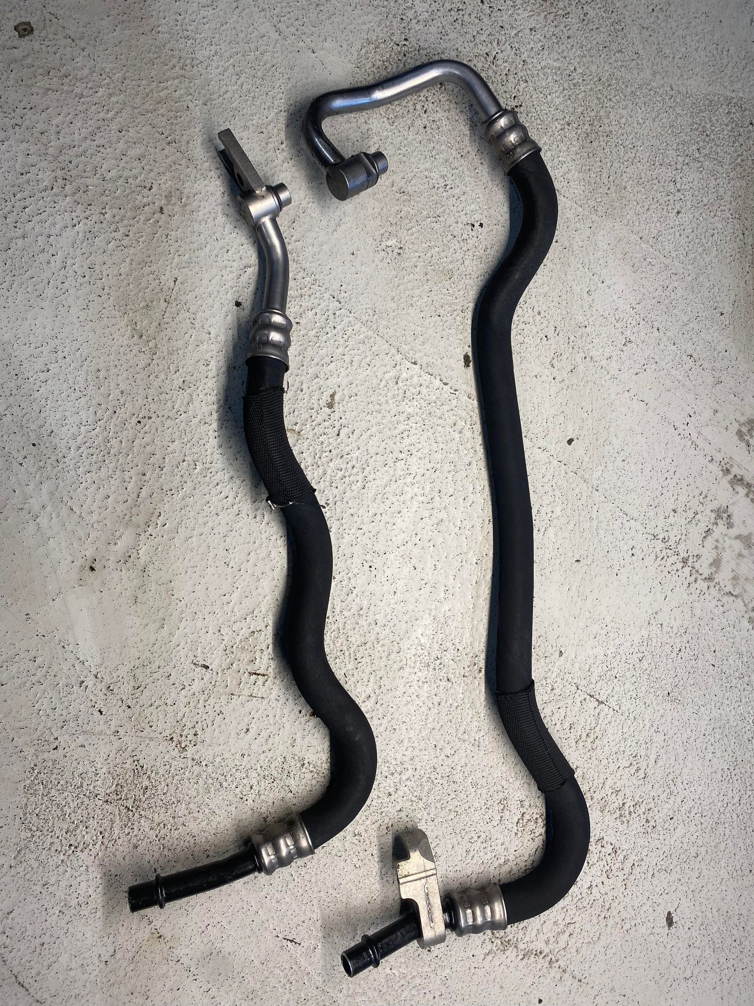 BMW 1 3 SERIES N54 N55 OIL COOLER LINES - LRI Autoparts