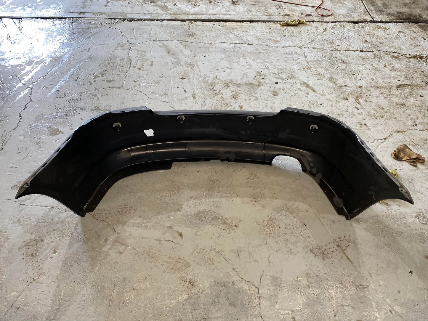 BMW 1 SERIES E82 E88 REAR BUMPER (NON-MSPORT) GREY W/ PDC 51127166793
