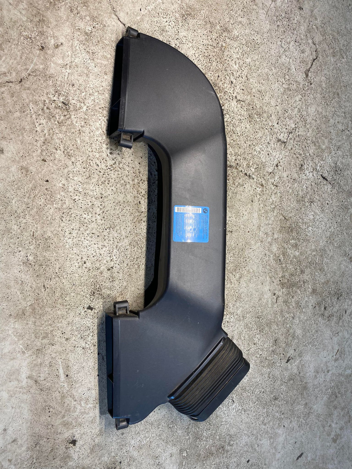 BMW 1 SERIES E82 E88 N52 INTAKE PIPE 13717547593 - LRI Autoparts