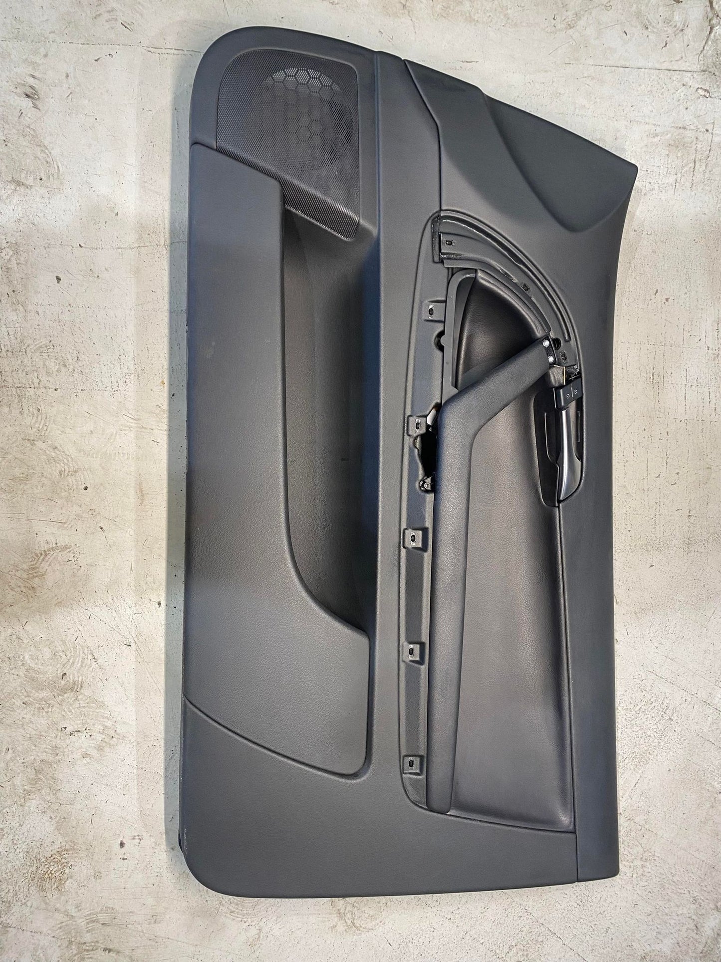 AUDI A3 8P 2 DOOR COUPE FRONT RIGHT DRIVERS DOOR CARD