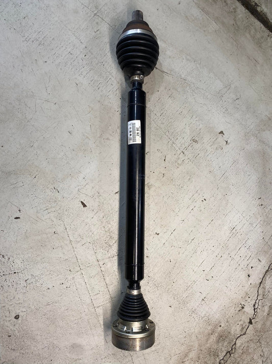 VW GOLF MK7 FRONT RIGHT DRIVESHAFT 5Q0407272