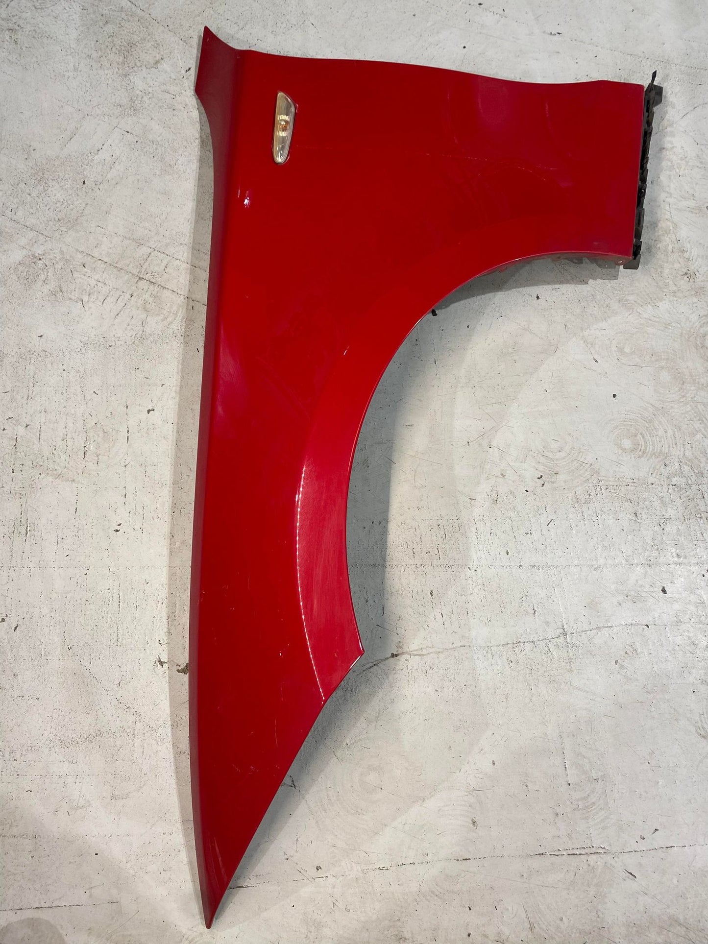 BMW 1 SERIES E82 E87 E88 FRONT LEFT GUARD RED
