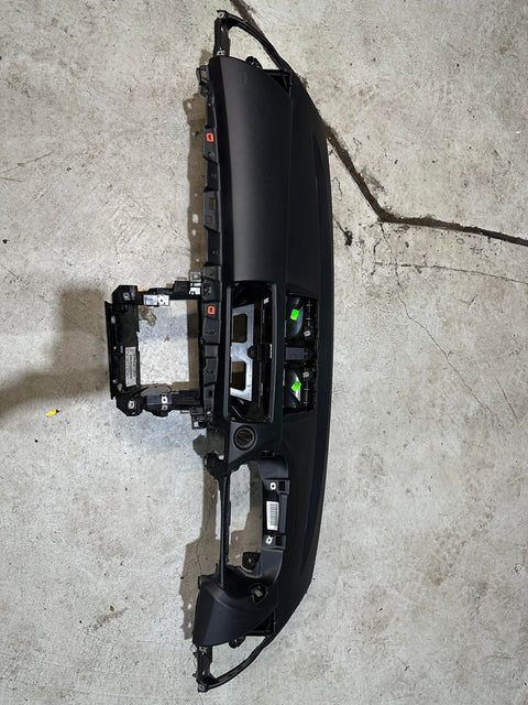 BMW 1 SERIES E82 E87 E88 DASHBOARD CIC PROFESSIONAL 9187582