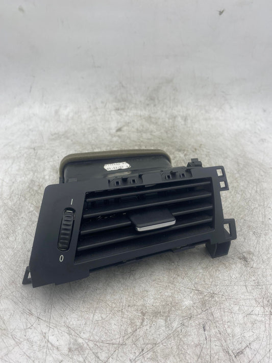 BMW 5 SERIES E60 FRONT RIGHT DASH AIR VENT 6949303