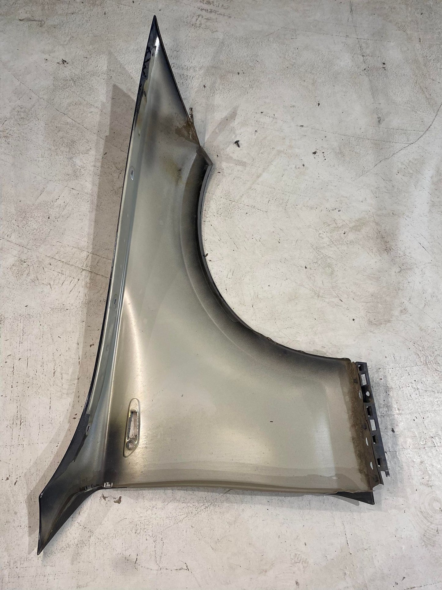 BMW 1 SERIES E82 E87 E88 FRONT LEFT GUARD BLACK