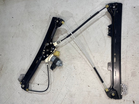 BMW 5 SERIES E60 FRONT RIGHT WINDOW REGULATOR 7184742