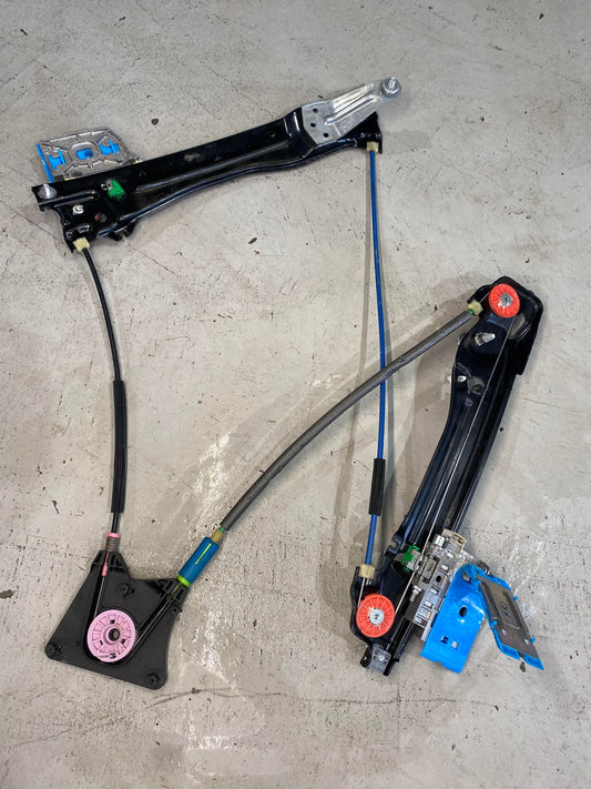AUDI A5 8T REAR LEFT WINDOW REGULATOR 8W8839461