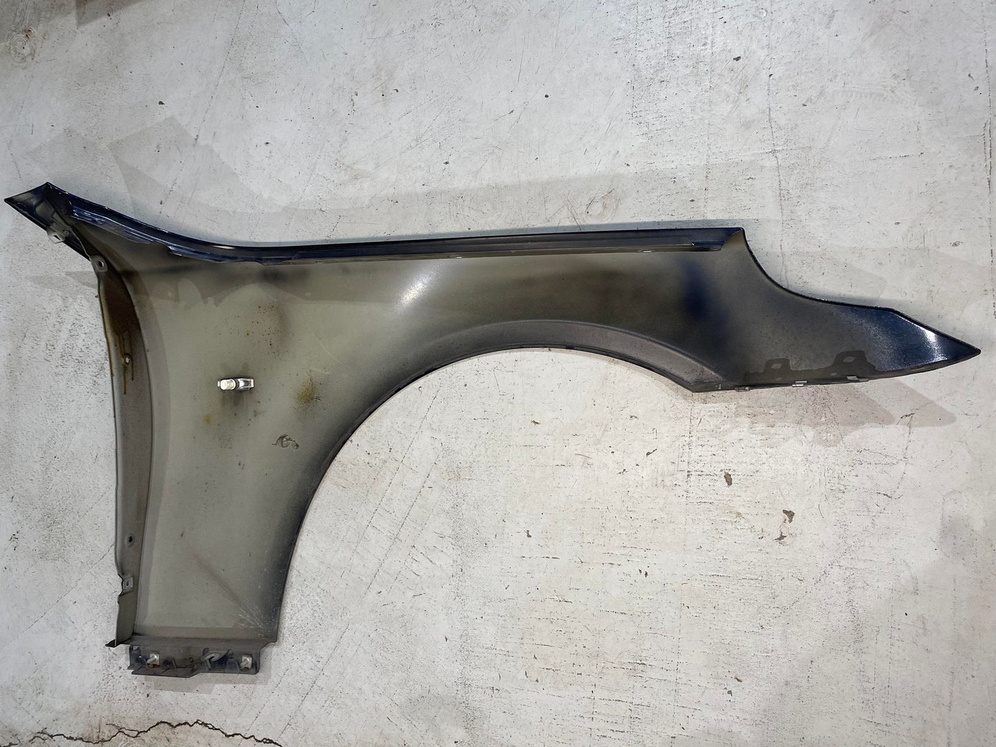 BMW 5 SERIES E60 FRONT LEFT GUARD NAVY BLUE