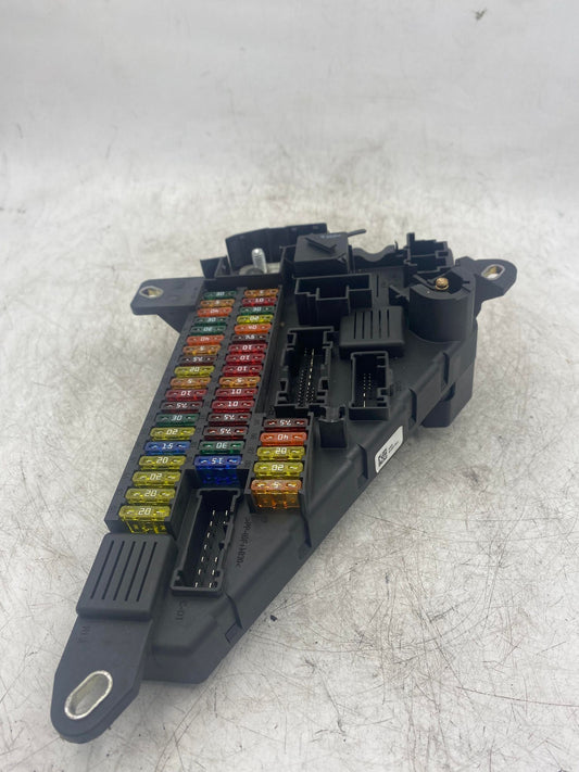 BMW 5 SERIES E60 TRUNK FUSE RELAY BOX 6906619