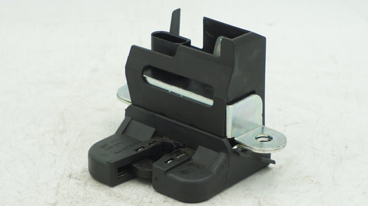 VW GOLF MK5 HATCH LOCKING MECHANISM 3C9827645