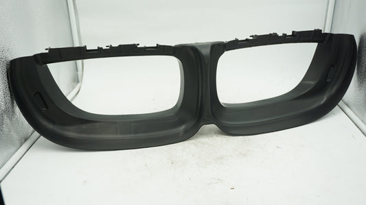 BMW 1 SERIES E82 E87 E88 RADIATOR SUPPORT AIR DUCT 7189263