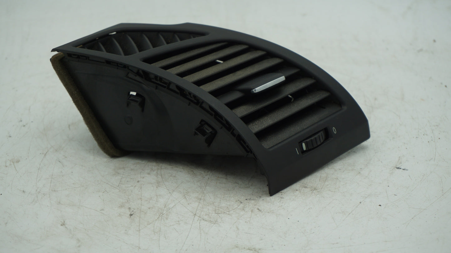 BMW 1 SERIES E82 E87 E88 LEFT PASSENGER AIR VENT