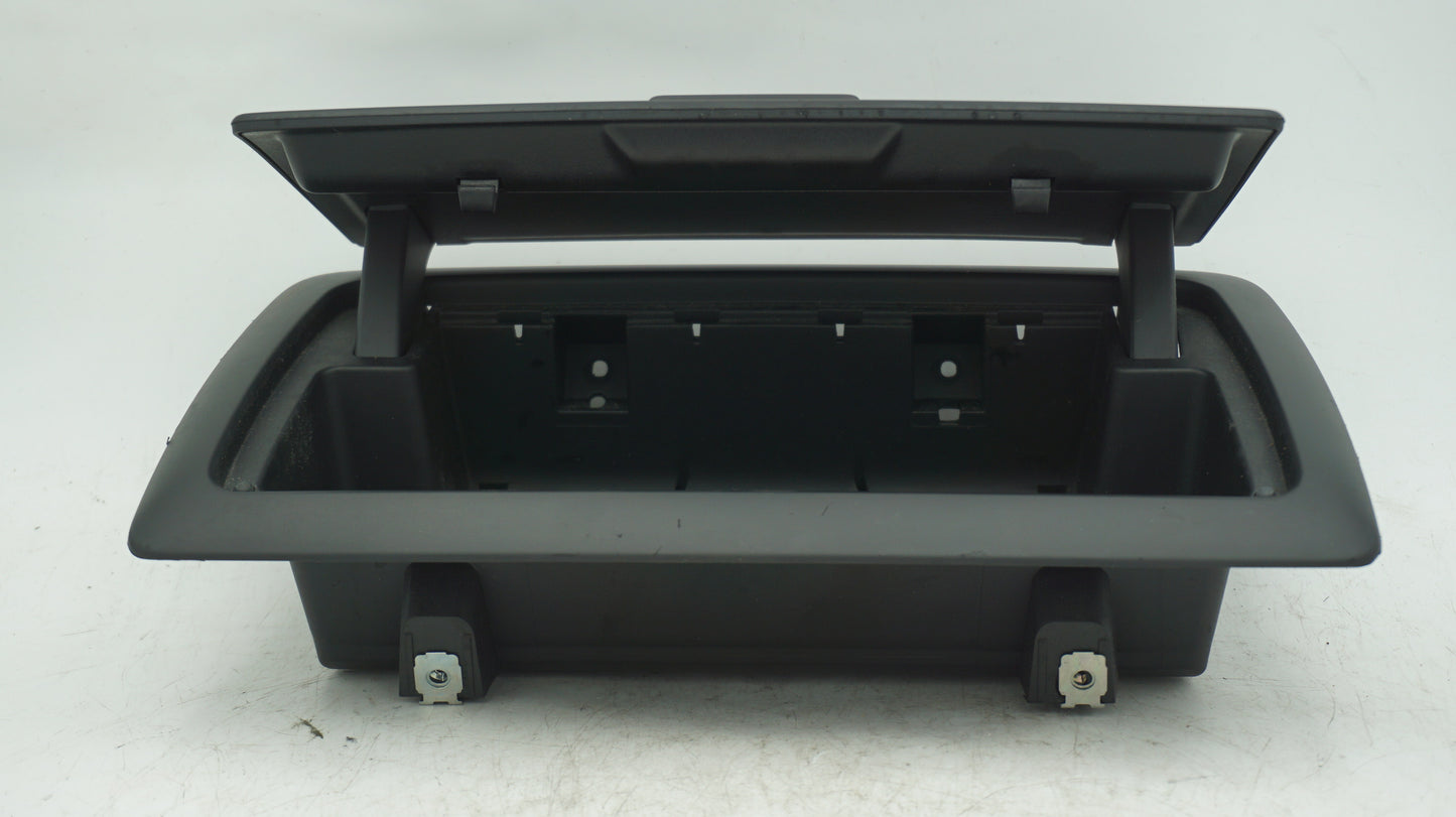 BMW 1 SERIES E82 E87 E88 DASH STORAGE COMPARTMENT 9211788