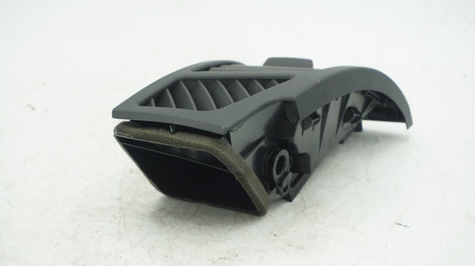BMW E82 E87 E88 LEFT AIR VENT 7059187