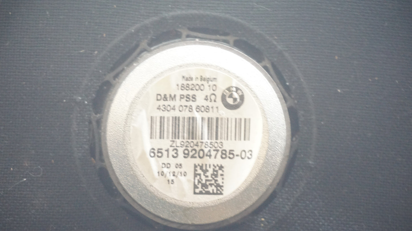 BMW E82 E87 E88 E90 E91 E92 LEFT PASSENGER UNDER SEAT SUBWOOFER 9204785