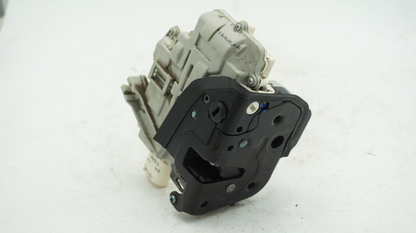 AUDI A3 A4 A6 S6 A8 R8 RS3 RS6 8 PIN FRONT/REAR LEFT DOOR LOCK ACTUATOR 4F0839015