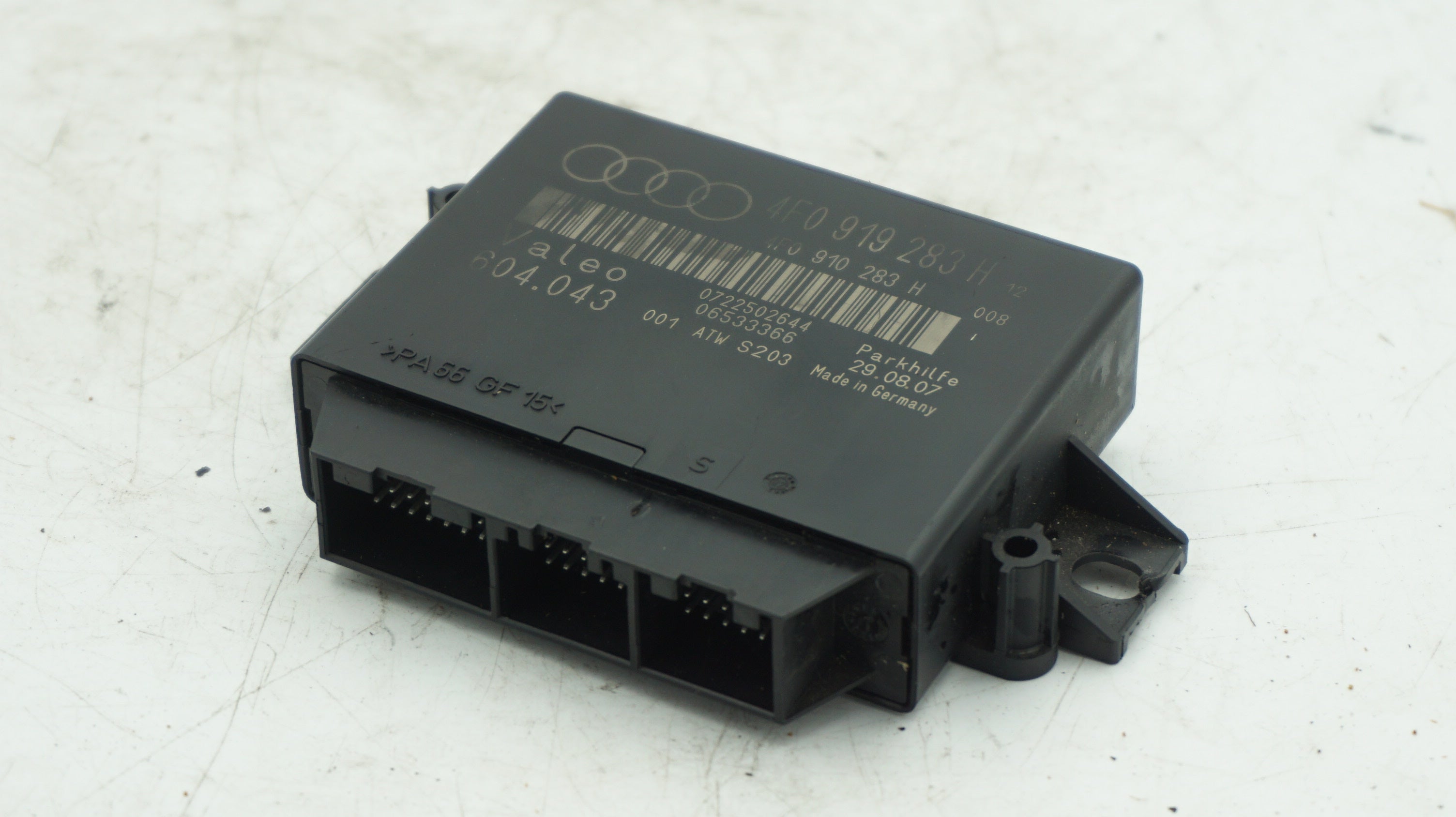 AUDI A6 PARKING SENSOR CONTROL MODULE 4F0919283H – LRI Autoparts